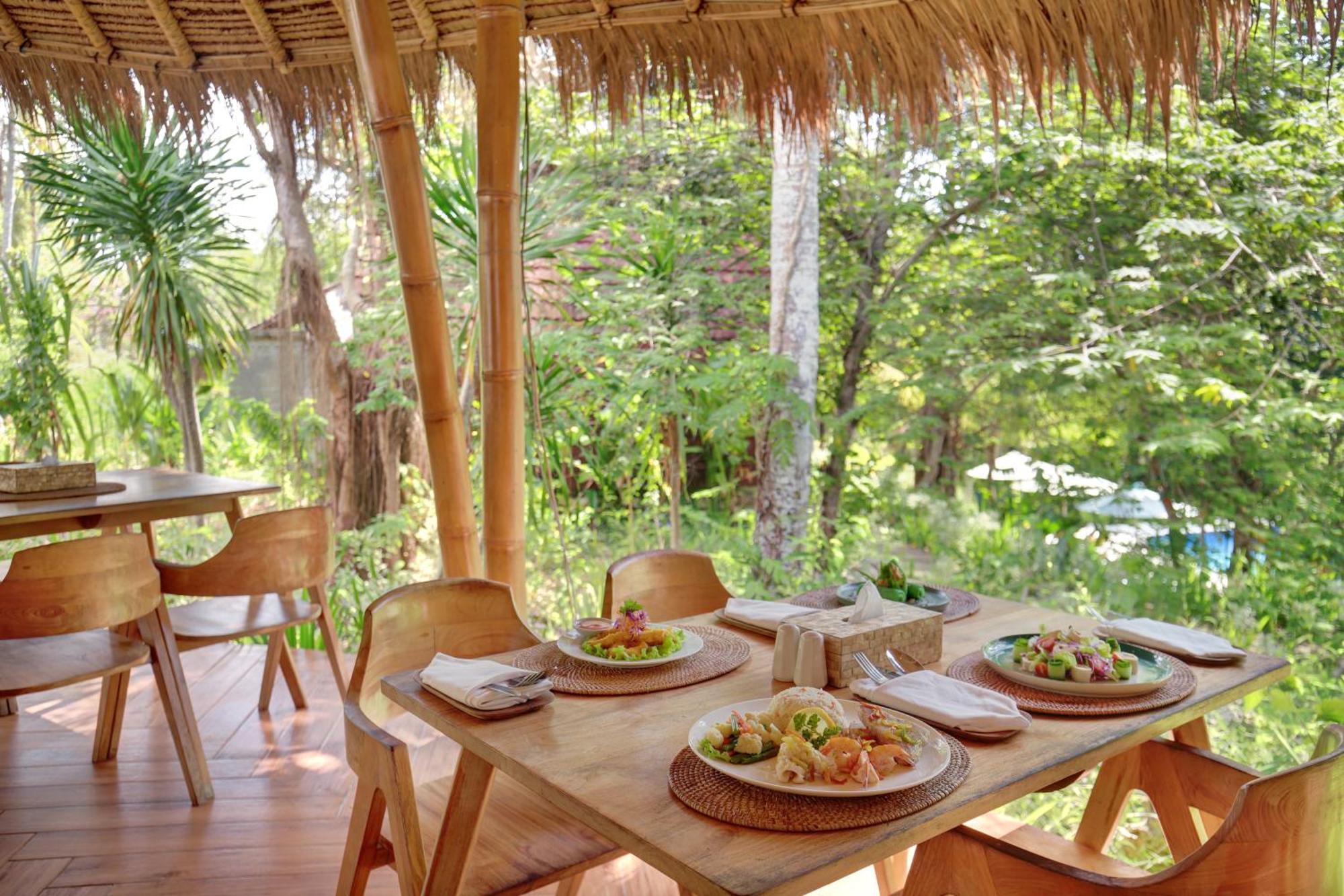 Bila Penida Resort & Farm Batununggul Buitenkant foto
